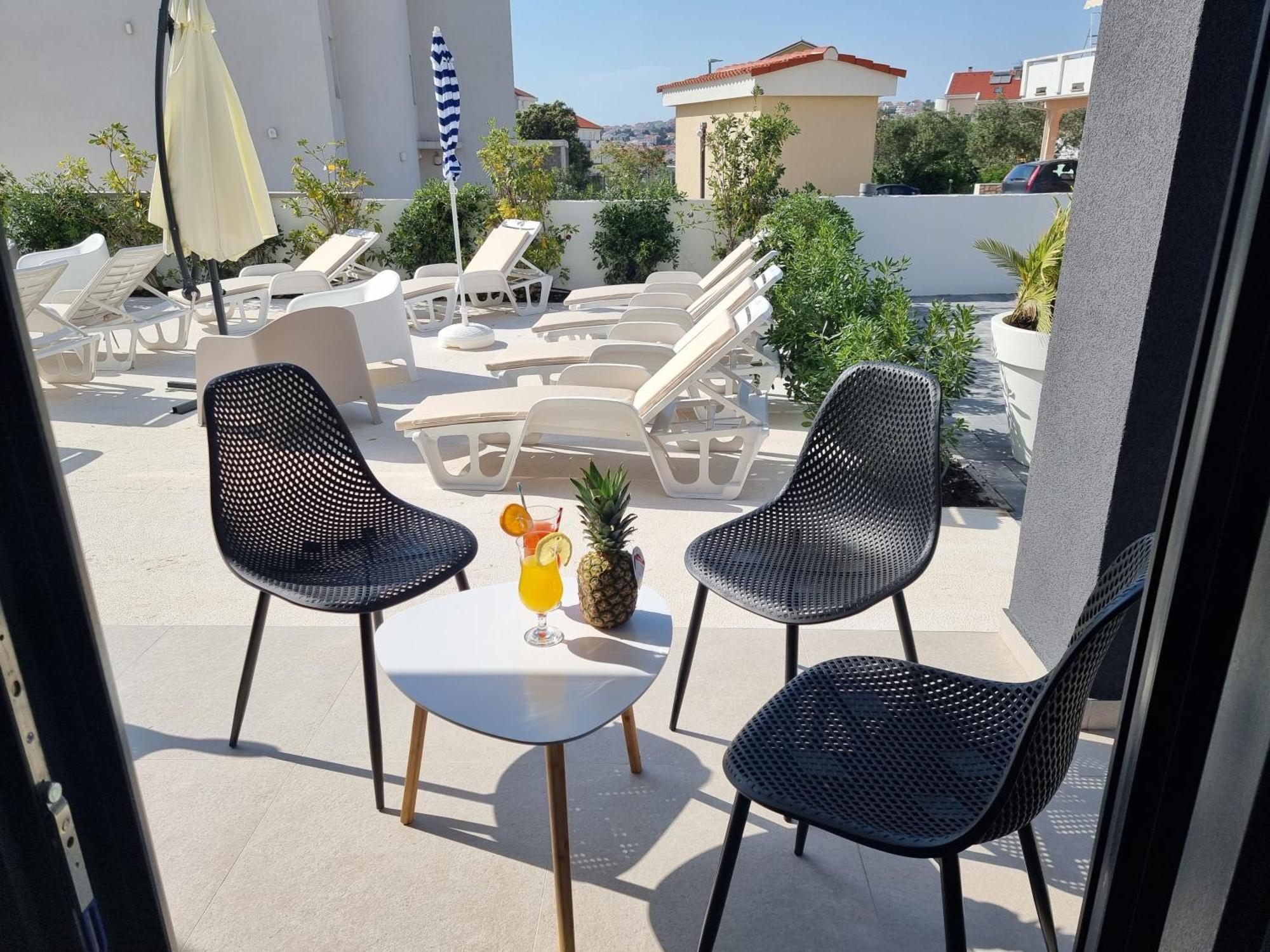 Villa Shark Deluxe Novalja Phòng bức ảnh